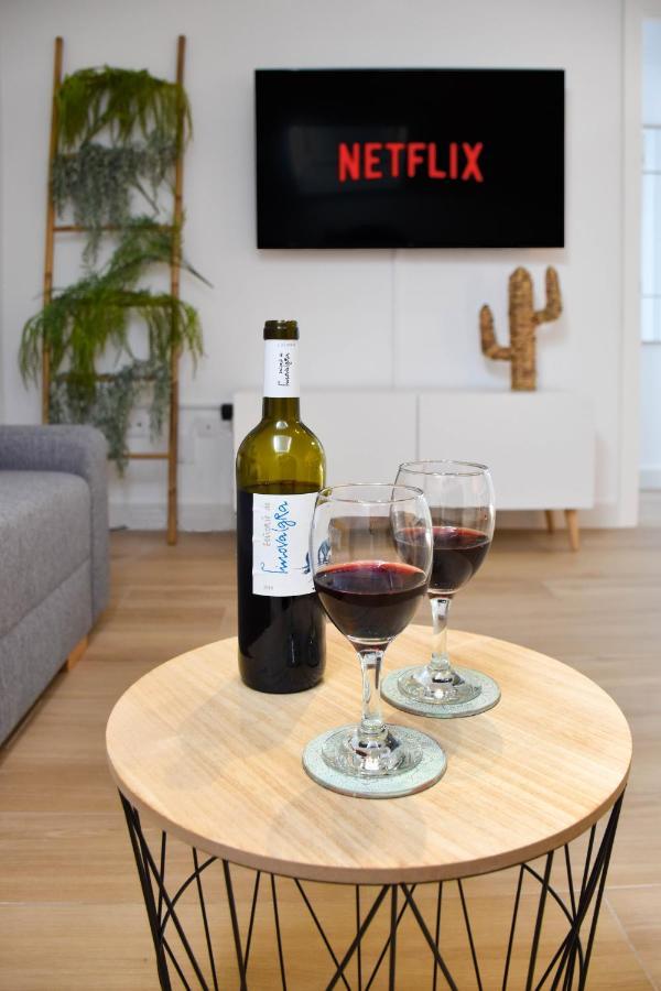 Holidays2Malaga Trinidad Renovated 1 Bedroom Penthouse Close To City Center Eksteriør bilde